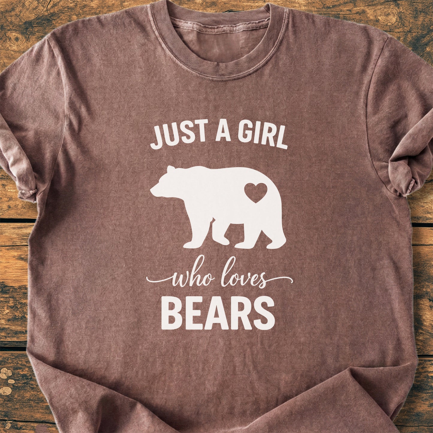 Just A Girl Who Loves Bears - Premium Vintage Tee