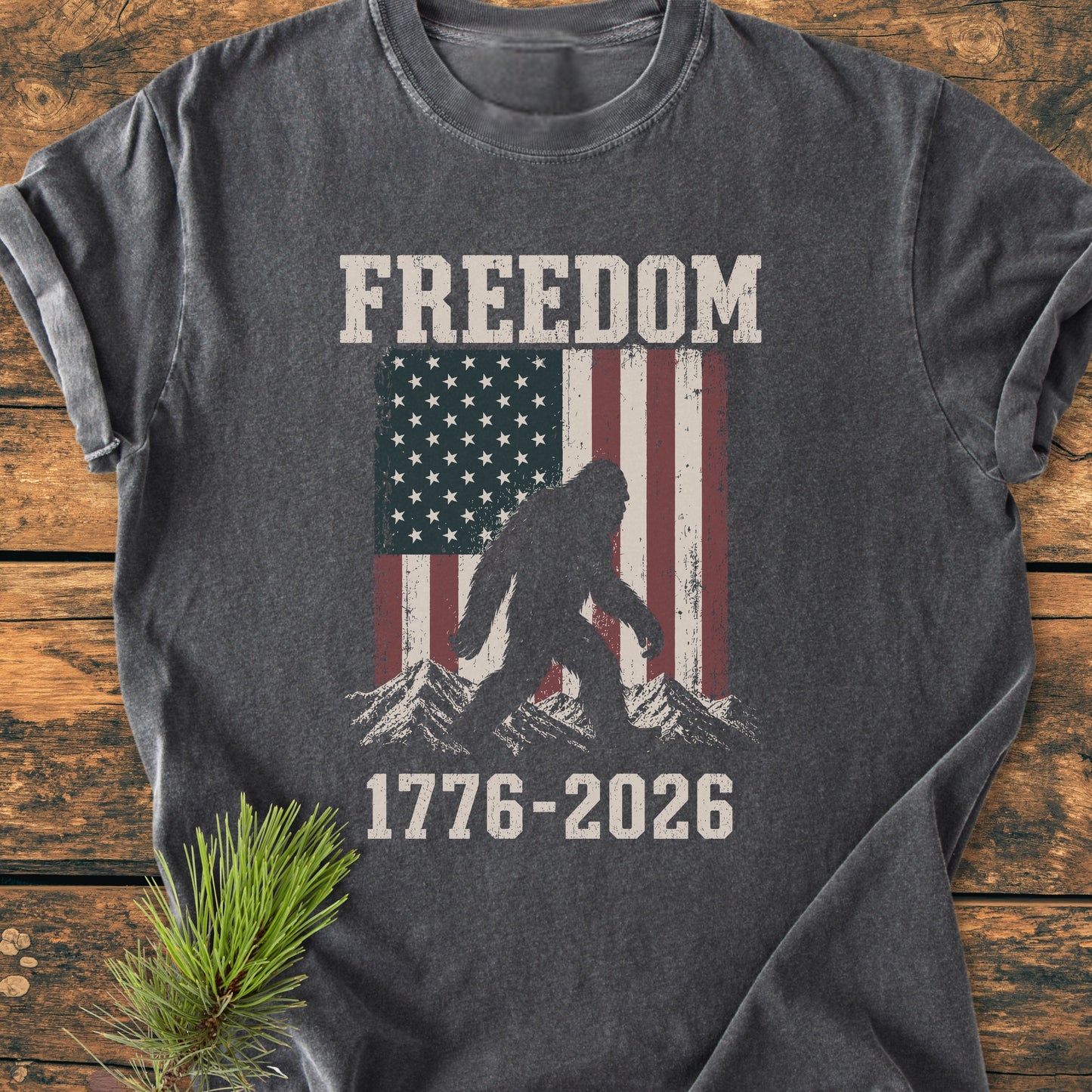 Freedom Bigfoot - Premium Vintage Tee