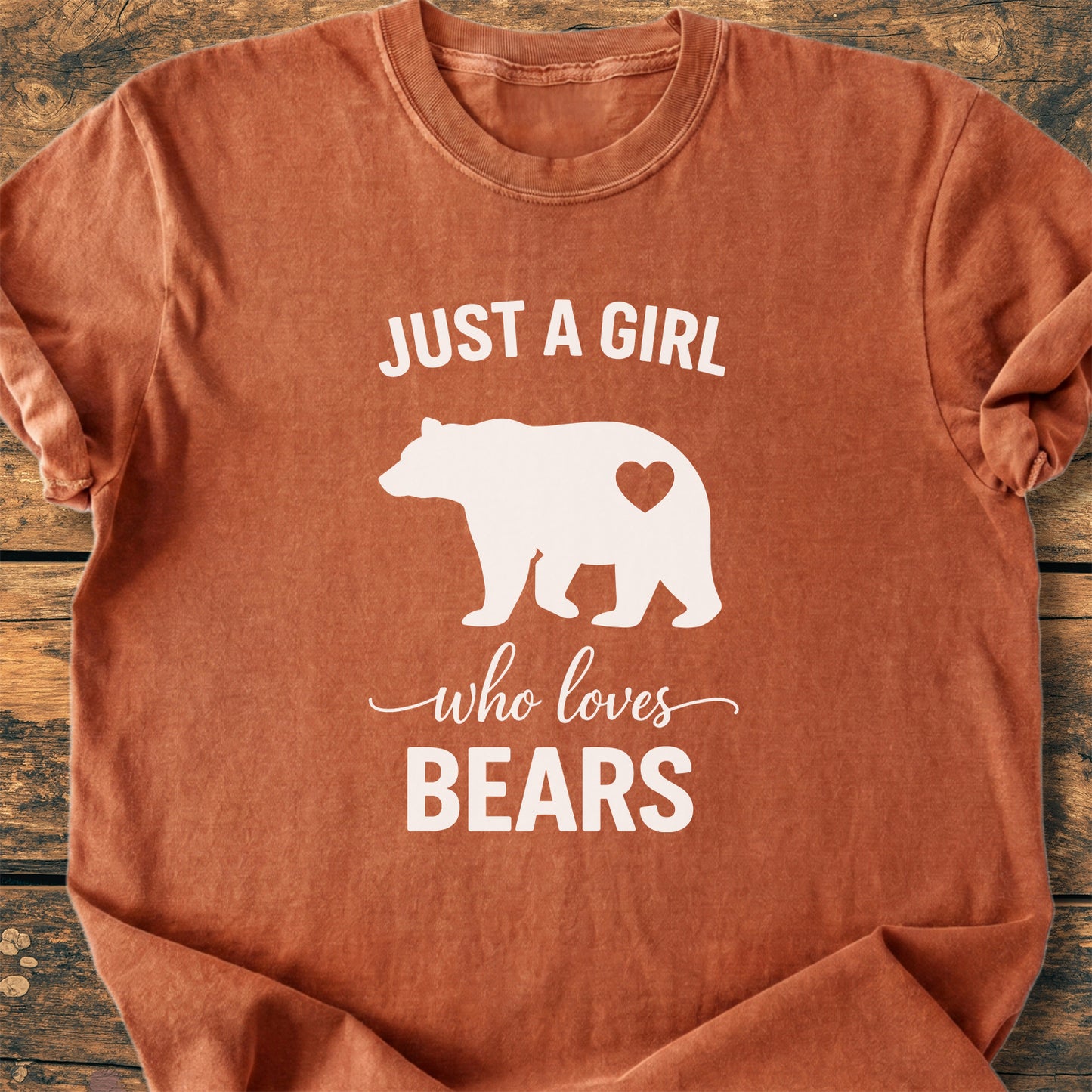 Just A Girl Who Loves Bears - Premium Vintage Tee