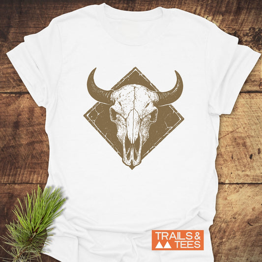 Bison Skull Western T-Shirt features a stylized bovine skull graphic on soft cotton, emphasizing comfort and durability for outdoor enthusiasts.