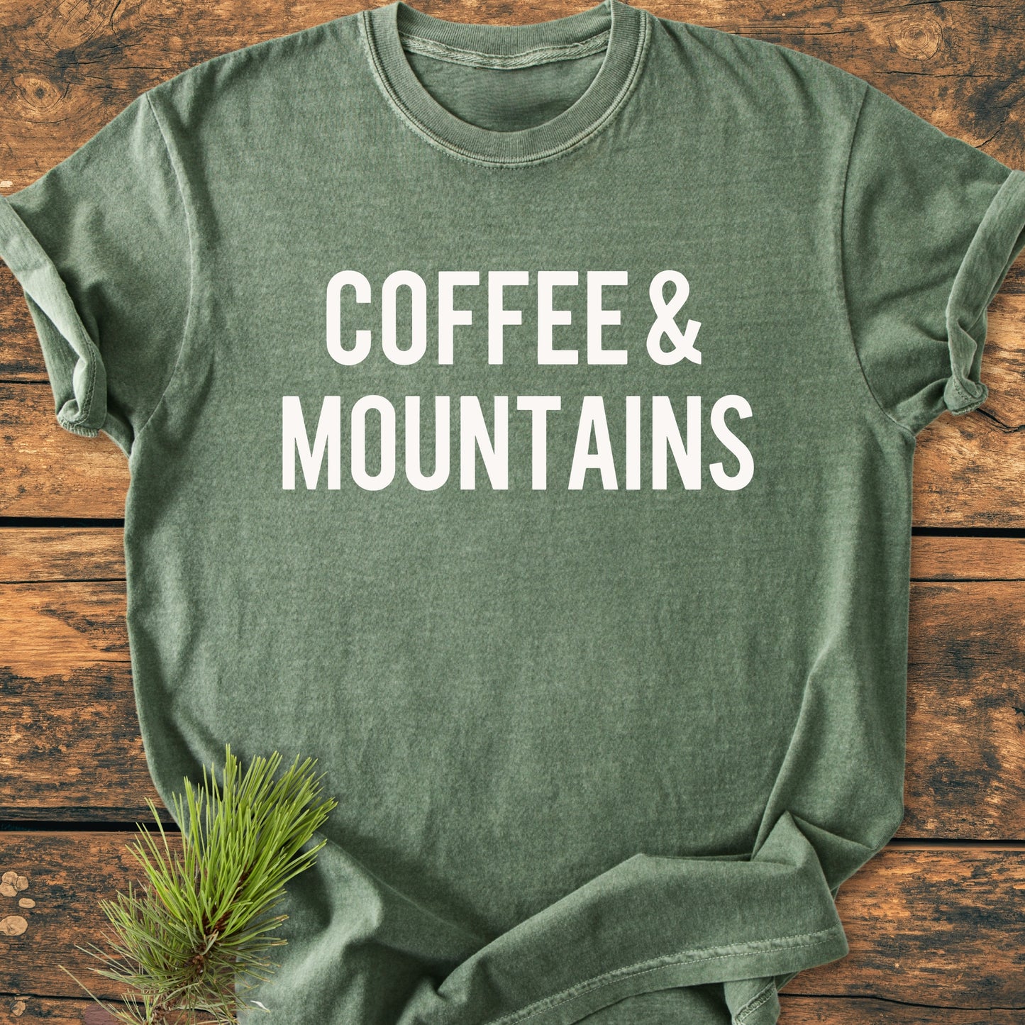 Coffee & Mountains - Premium Vintage Tee