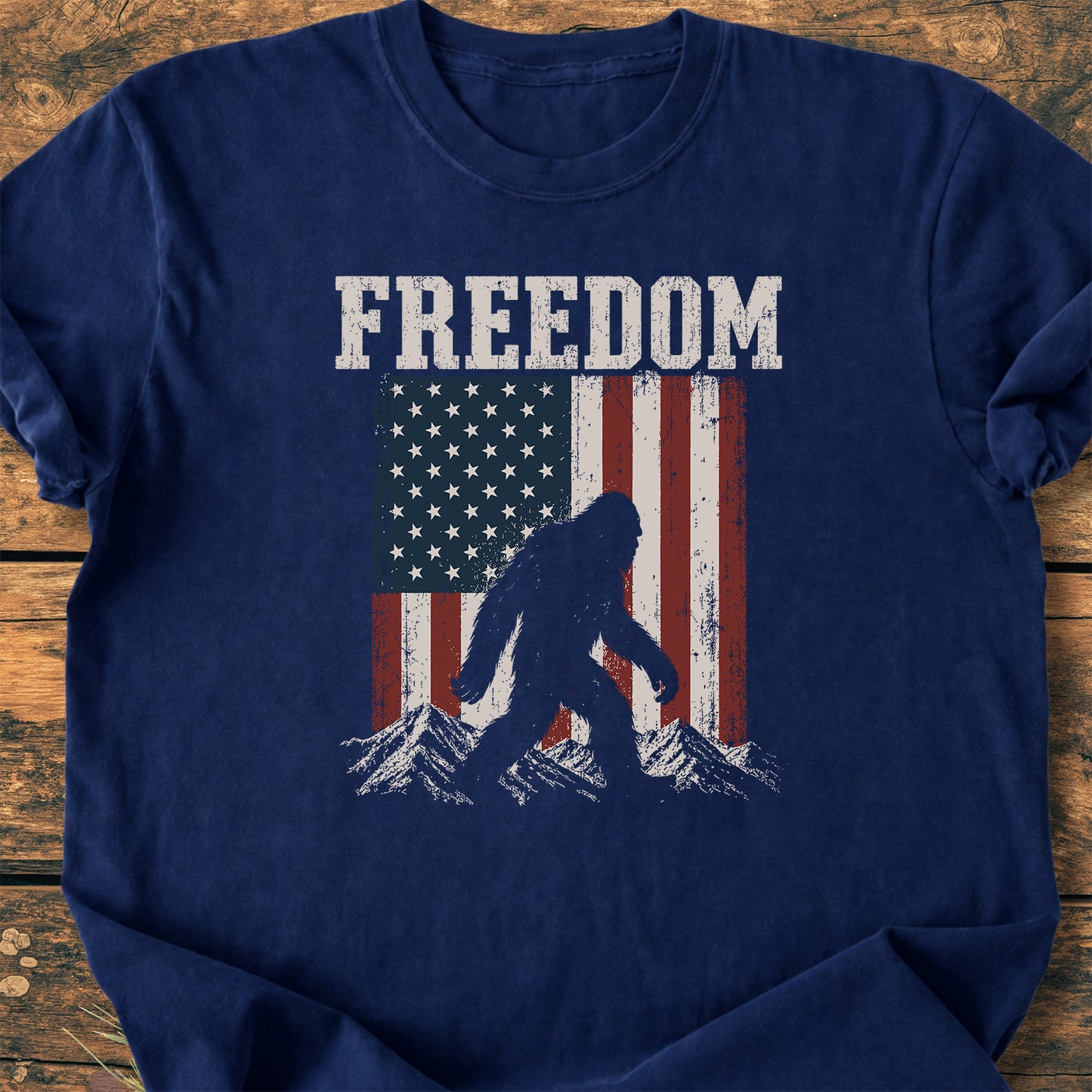 Freedom Bigfoot - Premium Vintage Tee