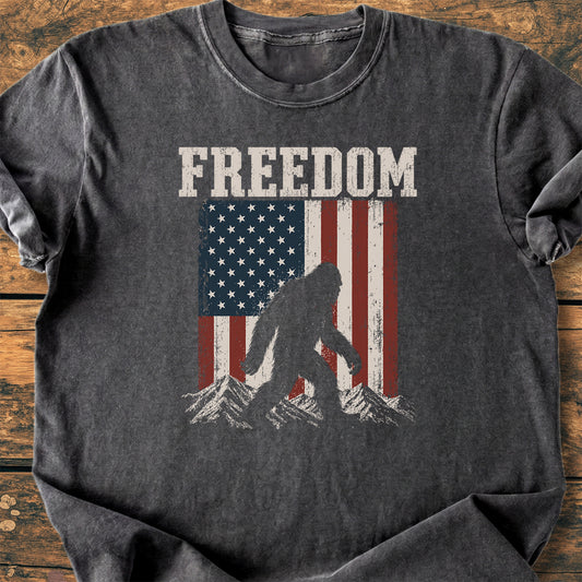 Freedom Bigfoot - Premium Vintage Tee