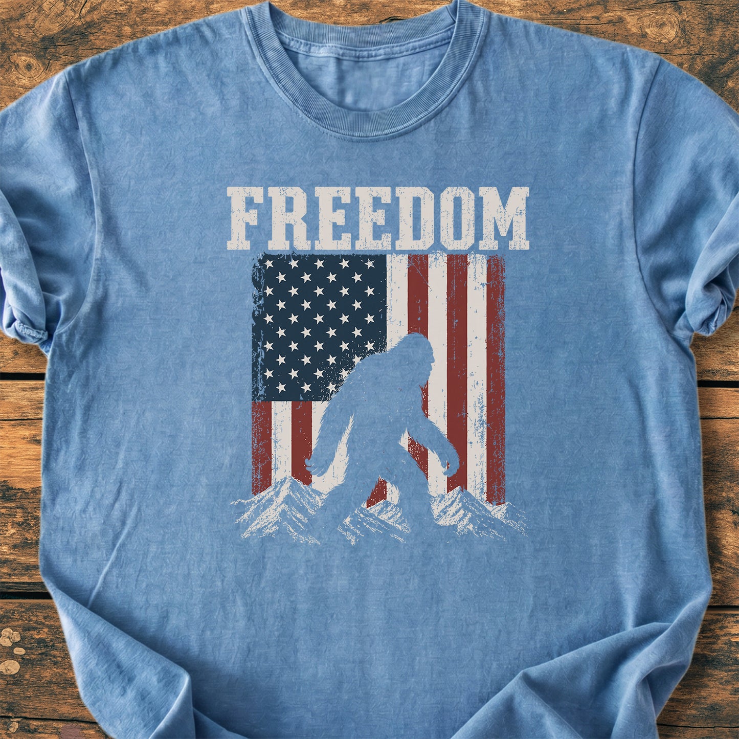 Freedom Bigfoot - Premium Vintage Tee