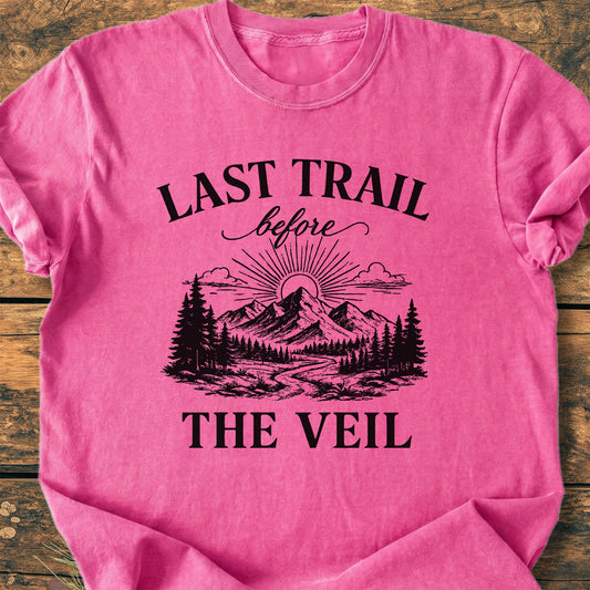 Last Trail Before The Veil Bachelorette - Premium Vintage Tee