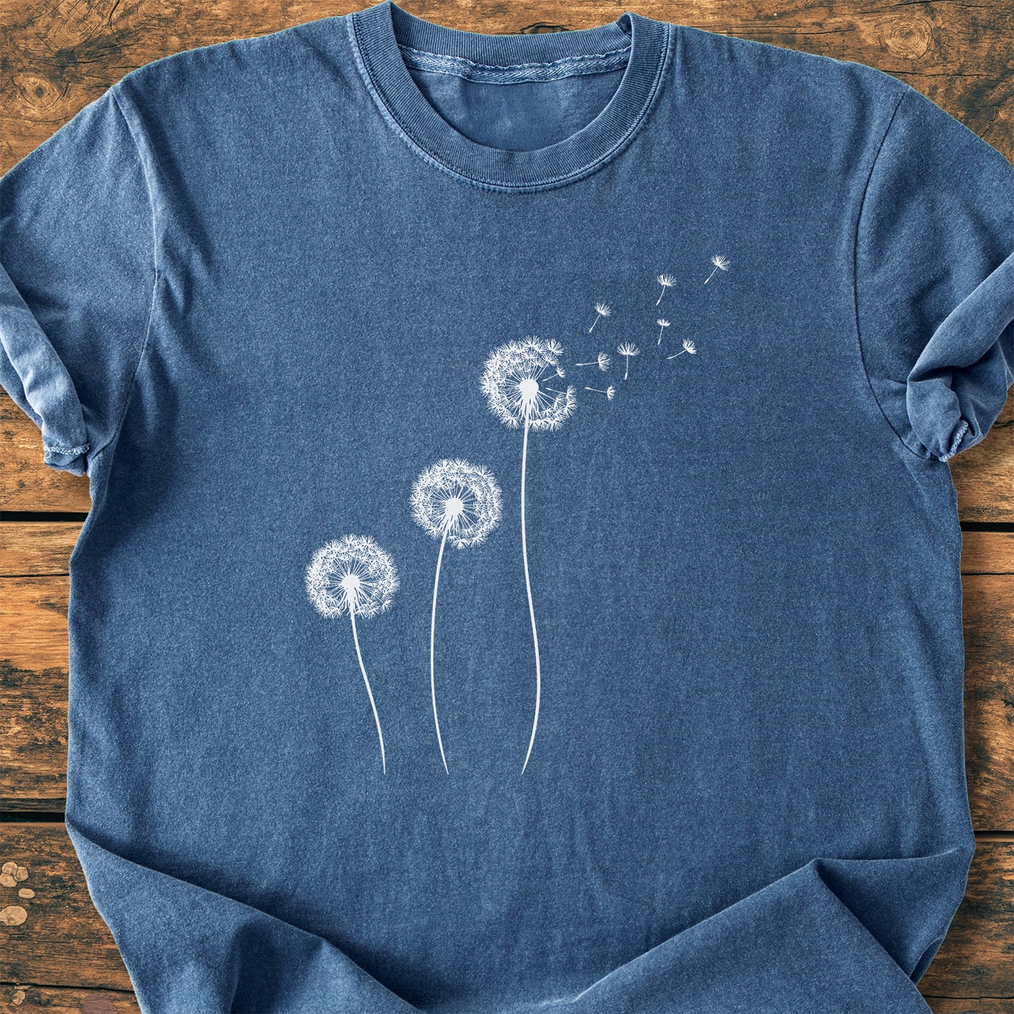 Three Dandelions - Premium Vintage Tee