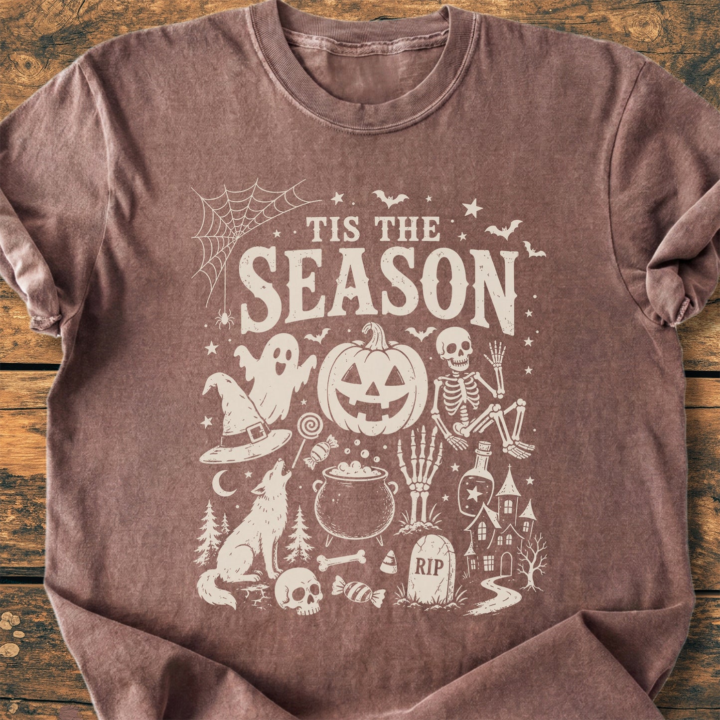 Tis The Season Halloween - Premium Vintage Tee